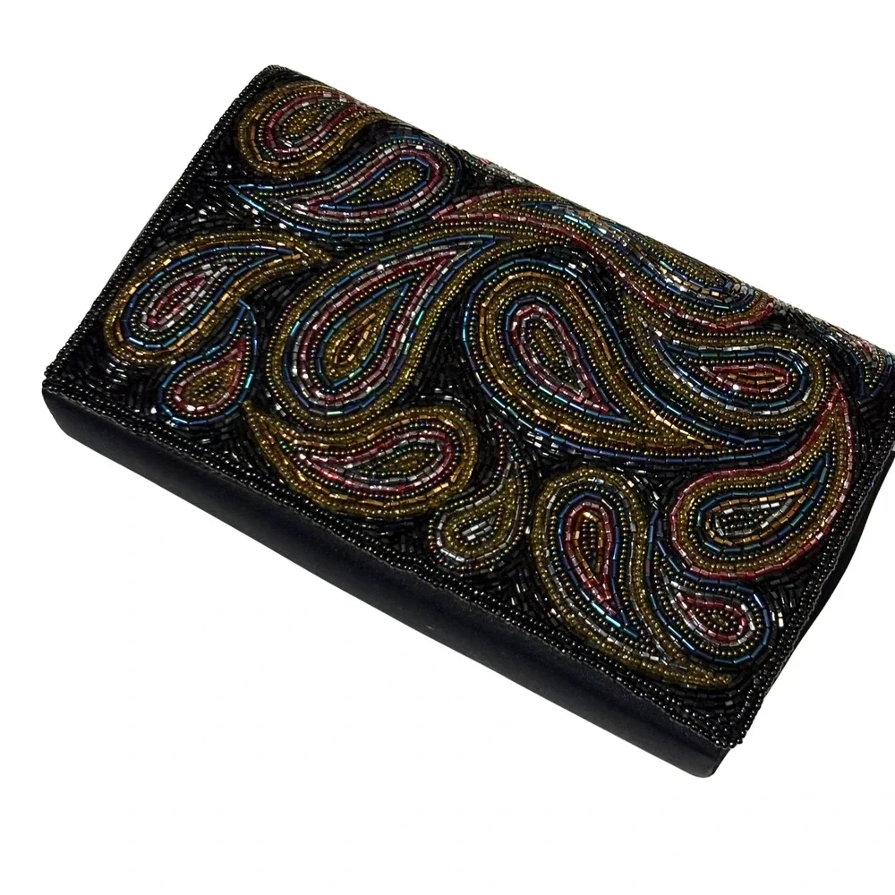 Vintage Beaded Paisley Convertible Clutch Purse Handbag Magnetic Snap Black